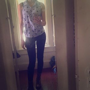 Summery sleeveless blouse